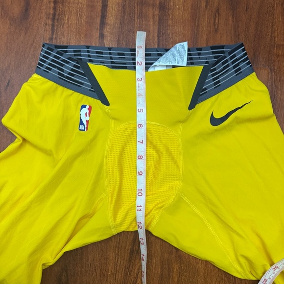 Nike Zonal Strength Leggings Compression Pants Size Large - Picture 8 of 9